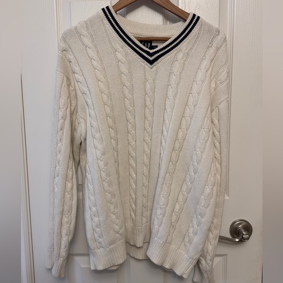 Gap Varsity Cable-Knit Sweater - Picture 4 of 6